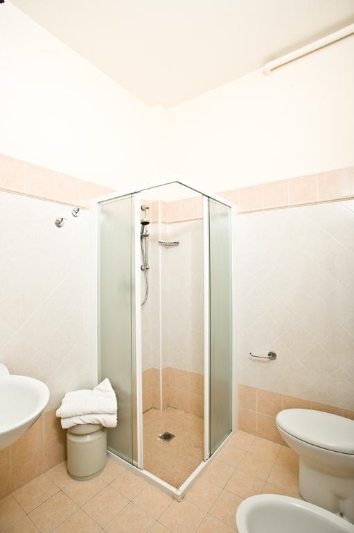 Hotel Giamaika 切塞纳蒂科 外观 照片